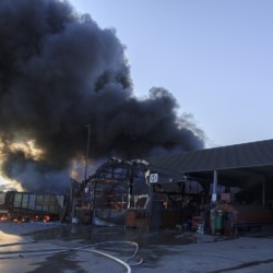 Brand einer Lagerhalle in Brock