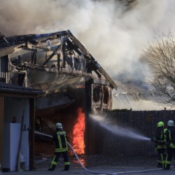 Brand einer Lagerhalle in Brock