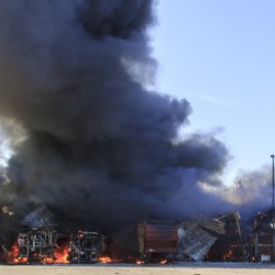 Brand einer Lagerhalle in Brock