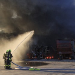 Brand einer Lagerhalle in Brock