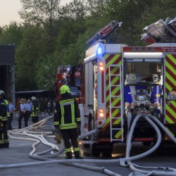 Brand einer Lagerhalle in Brock