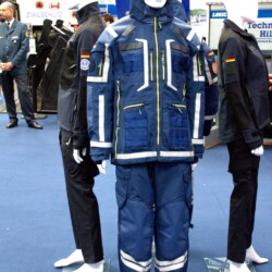 Mit mehr als 1 300 Ausstellern aus 52 Ländern ist die Weltleitmesse für Feuerwehr, Rettungswesen, Bevölkerungsschutz und Sicherheit INTERSCHUTZ in Hannover gestartet.